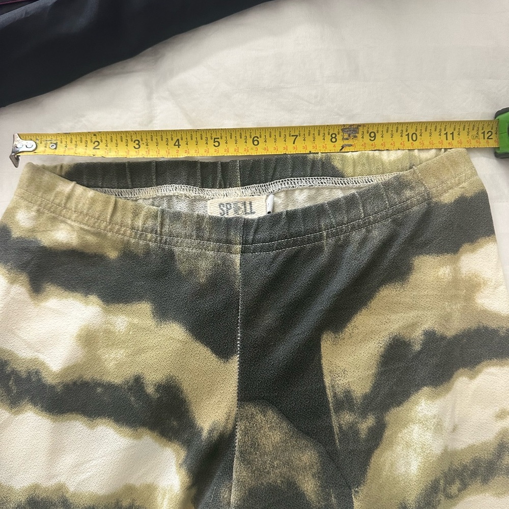 Spell Leila Feather RARE HTF early Spell Black and Tan Striped Leggings AUS 8=4 - Picture 10 of 17